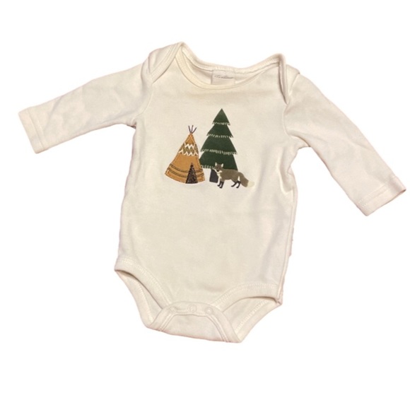 Newborn Starting Out 2-piece green & cream matching pant & shirt set - Picture 2 of 10